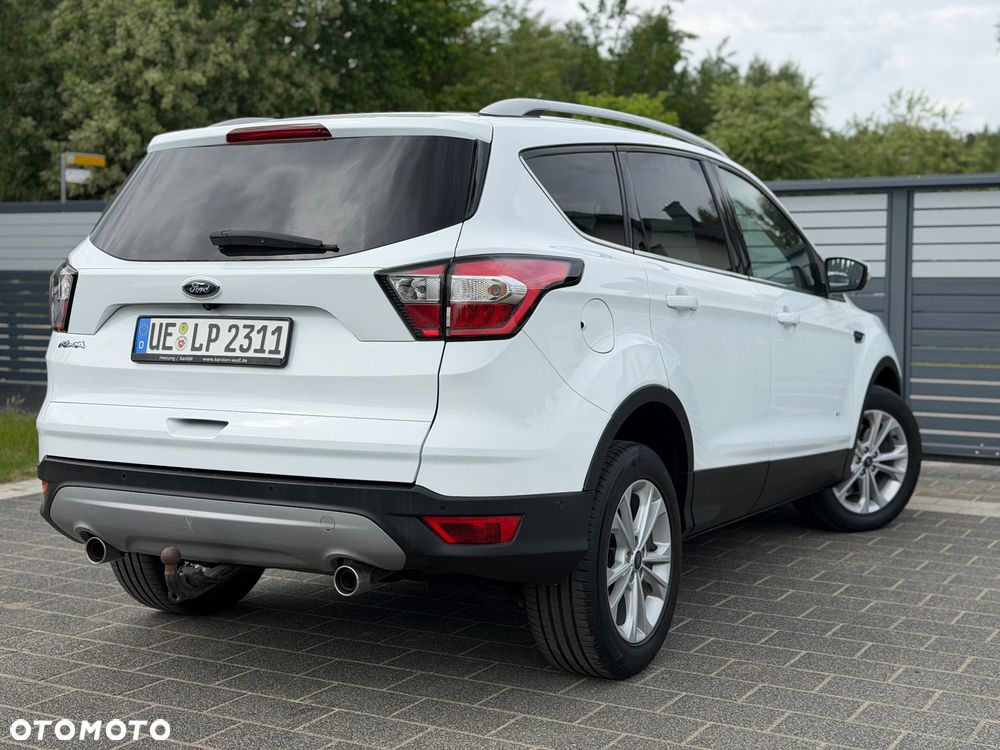 Ford Kuga 2.0 EcoBlue 4x4 TITANIUM - 10