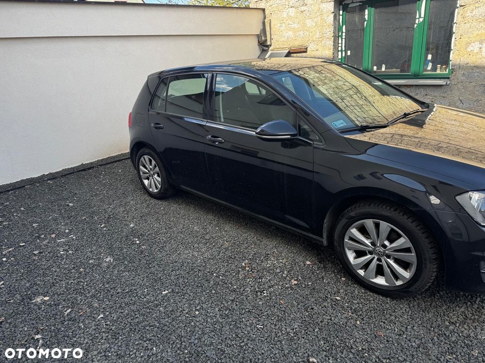 Volkswagen Golf 1.2 TSI BMT Comfortline - 2