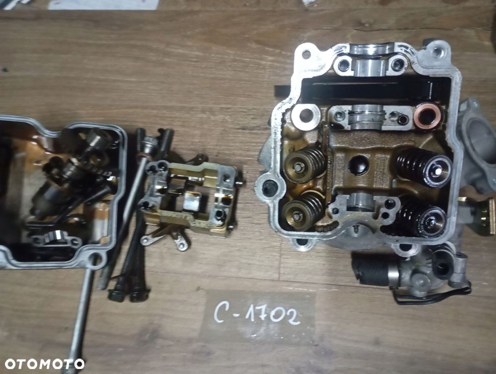 suzuki burgman 400 k3 k5 glowica - 2