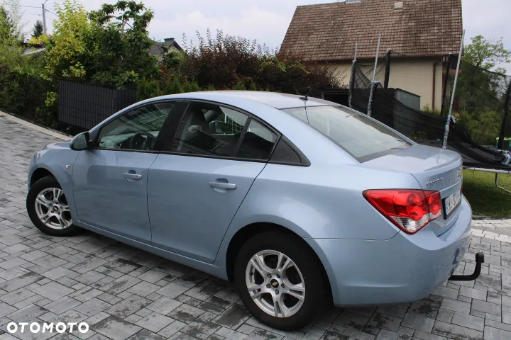 Chevrolet Cruze 2.0 VDCi LS - 11