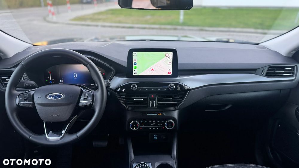 Ford Kuga - 2