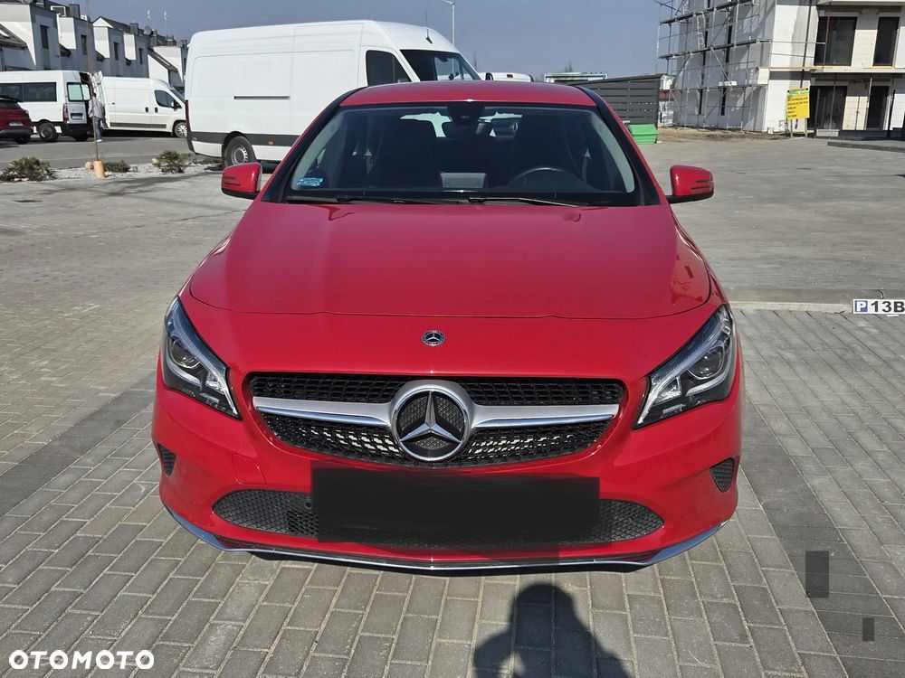 Mercedes-Benz CLA 220 4-Matic - 3