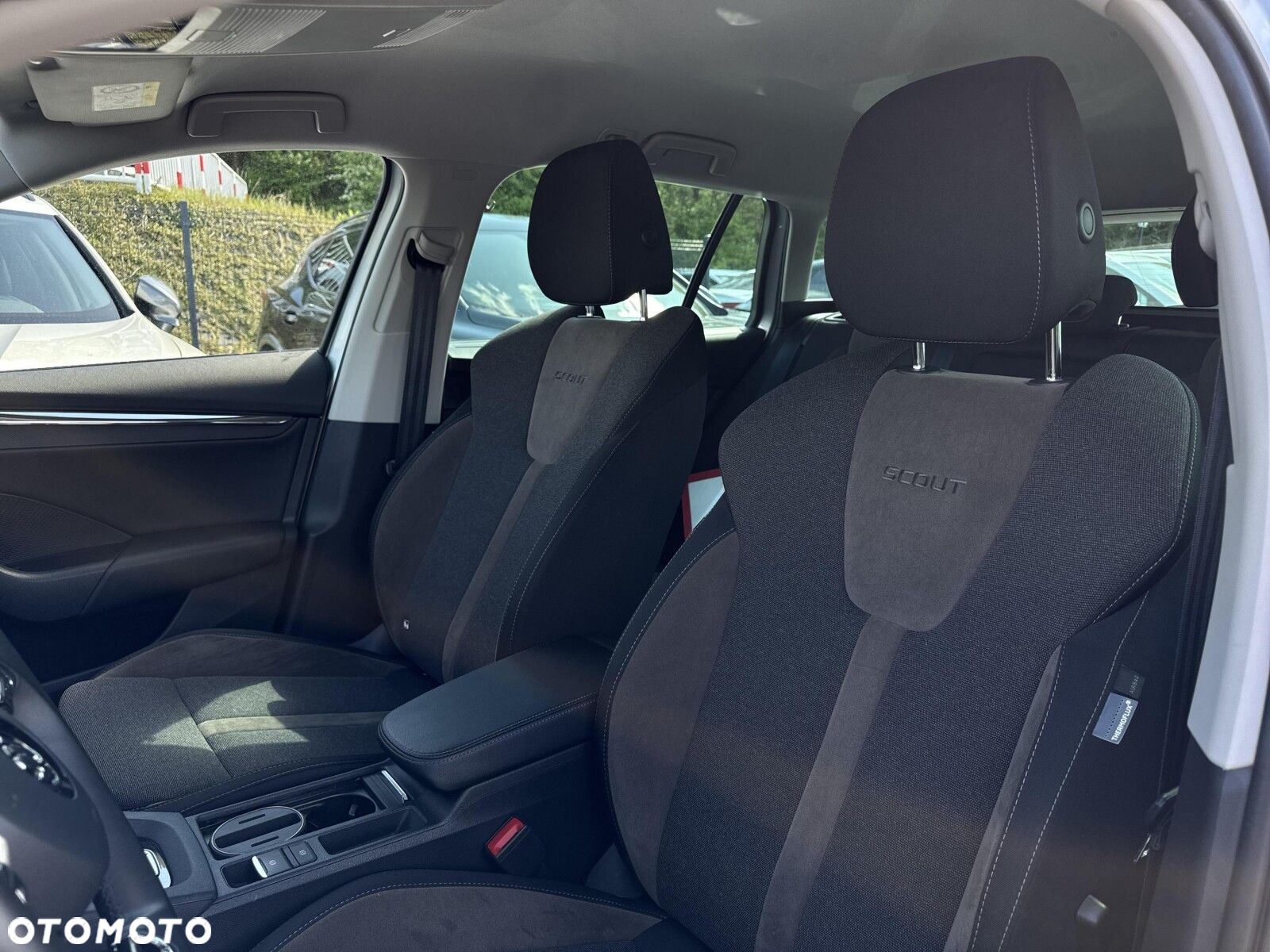 Skoda Octavia 2.0 TDI 4x4 Scout DSG - 12