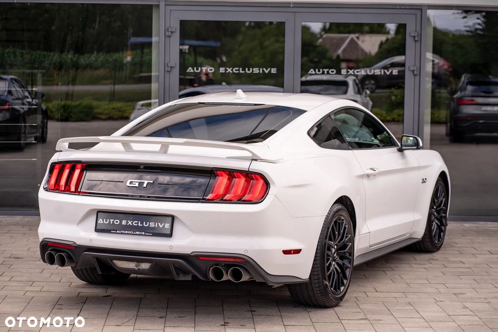 Ford Mustang - 19
