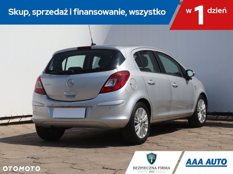 Opel Corsa - 7