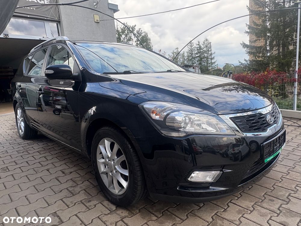 Kia Ceed - 3