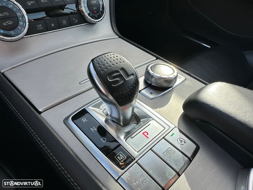 Mercedes-Benz SL 400 9G-TRONIC - 29