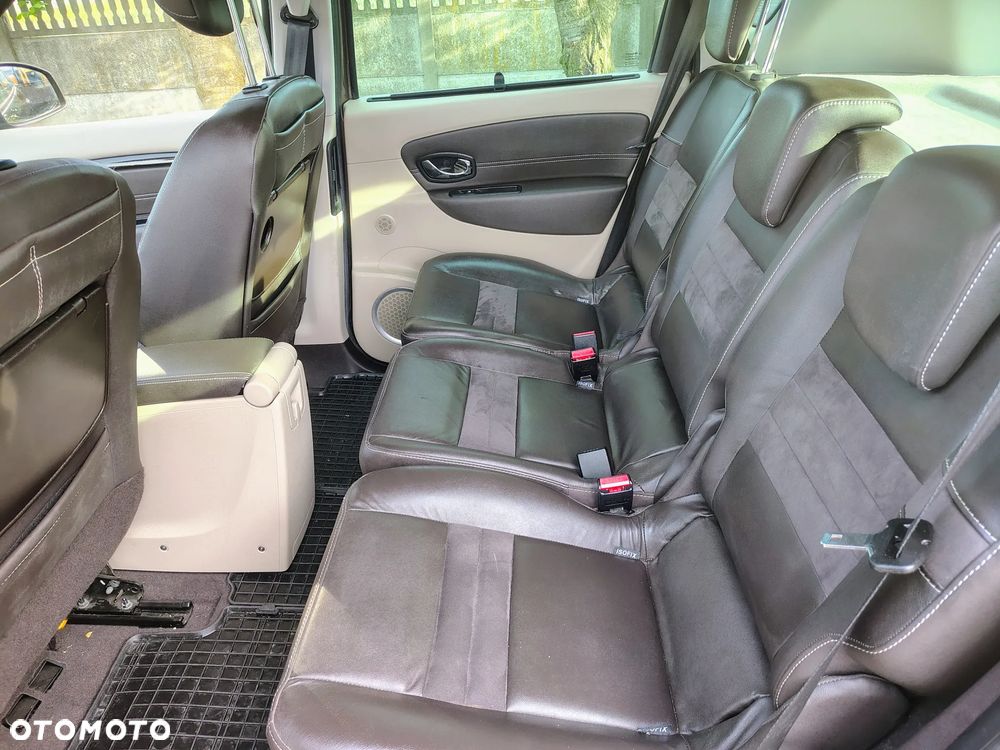 Renault Scenic - 6