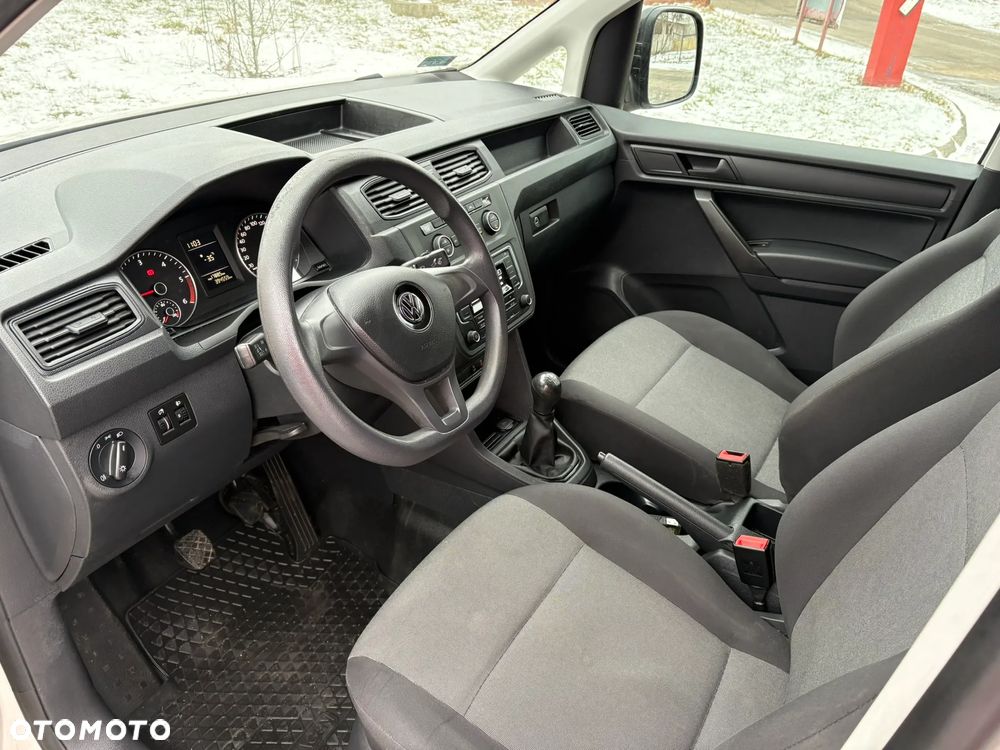 Volkswagen Caddy - 9