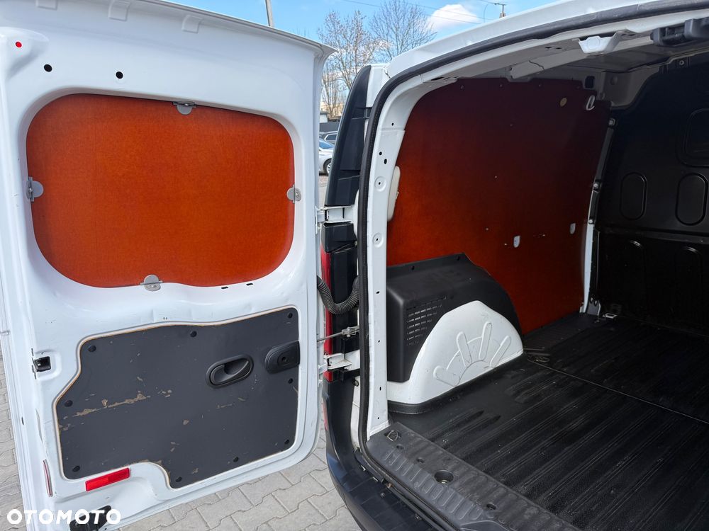 Mercedes-Benz CITAN - 8