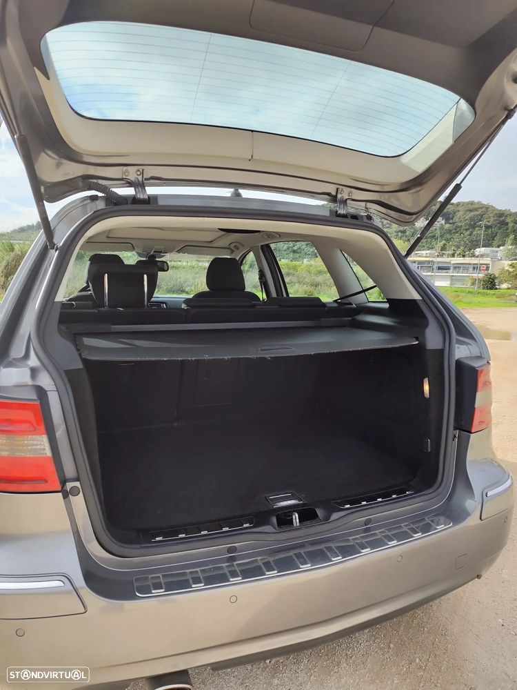 Mercedes-Benz B 200 CDI - 9