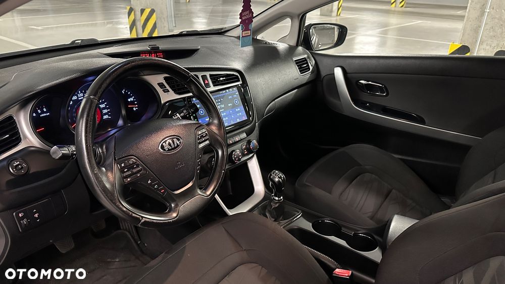 Kia ProCeed - 5