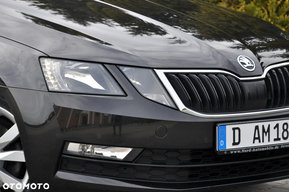 Skoda Octavia 2.0 TDI Elegance DSG - 12