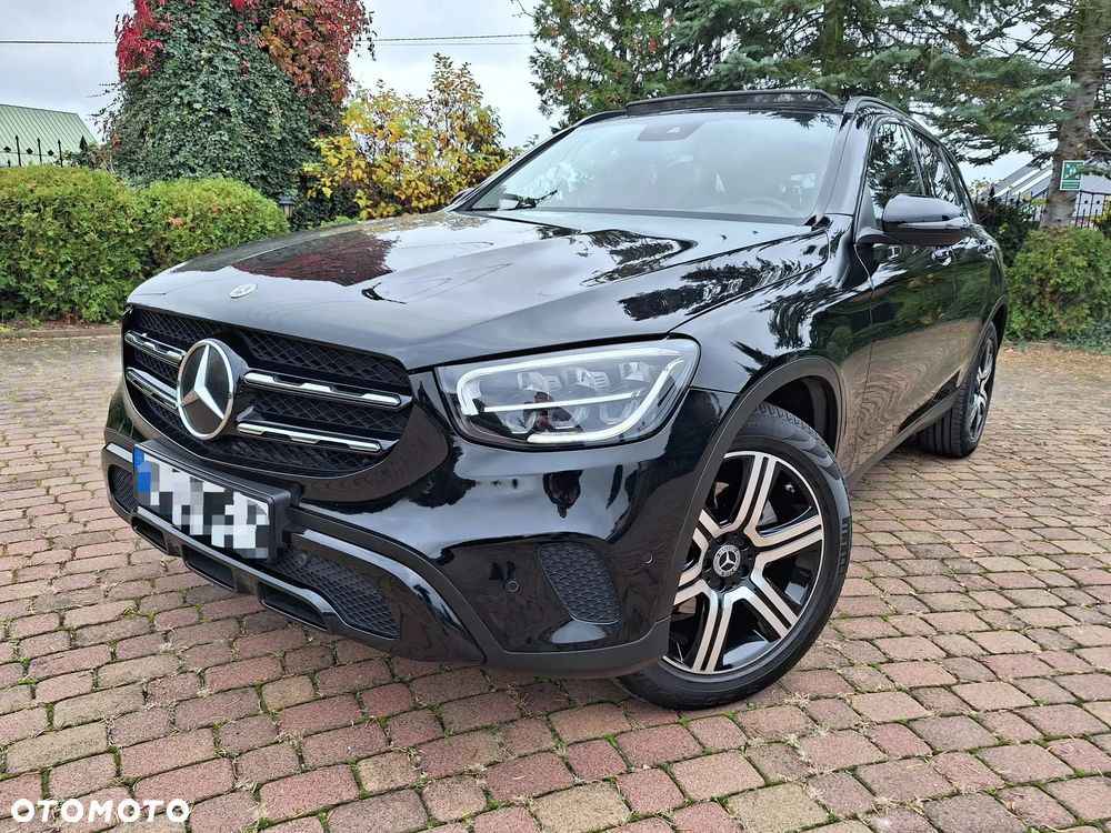 Mercedes-Benz GLC 220 d 4Matic 9G-TRONIC AMG Line - 3