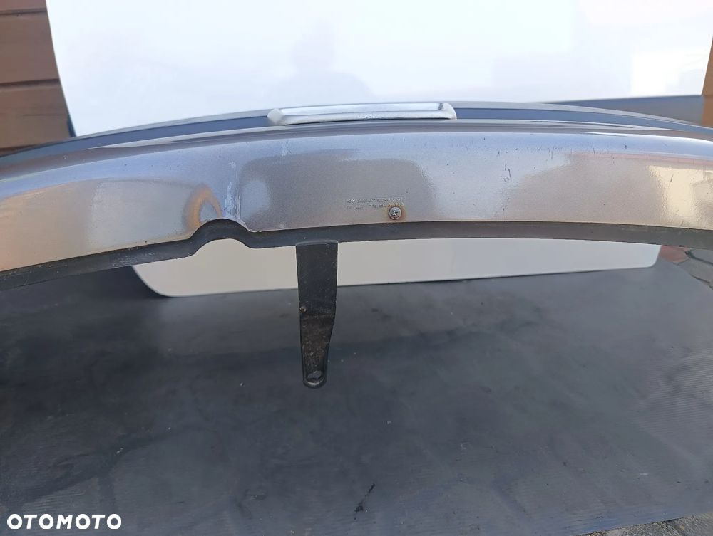 SPOILER DOKŁADKA DOLNA ZDERZAKA TYLNEGO MEGANE III  GT SPORT 08-16 r. HB kod lakieru TEKNG - 10