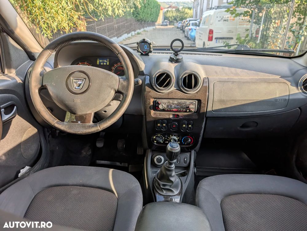 Dacia Duster 1.5 dCi 4x4 Prestige - 6