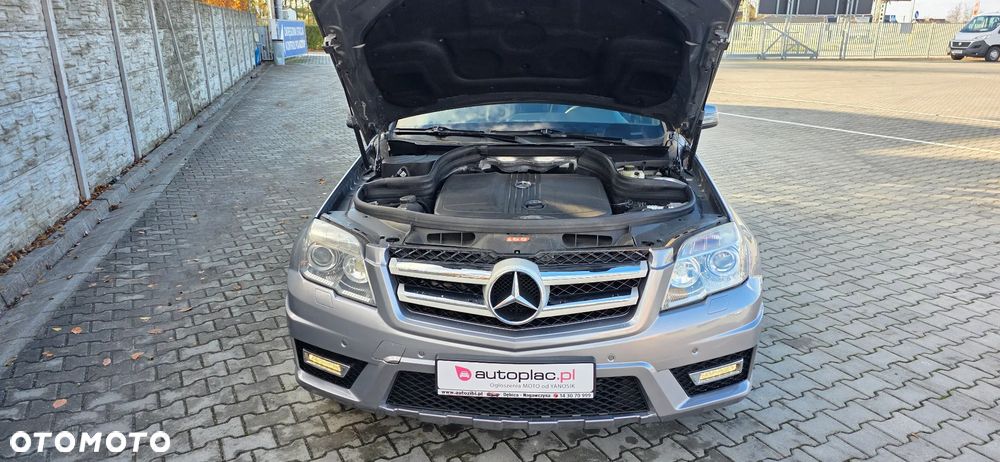 Mercedes-Benz GLK - 17