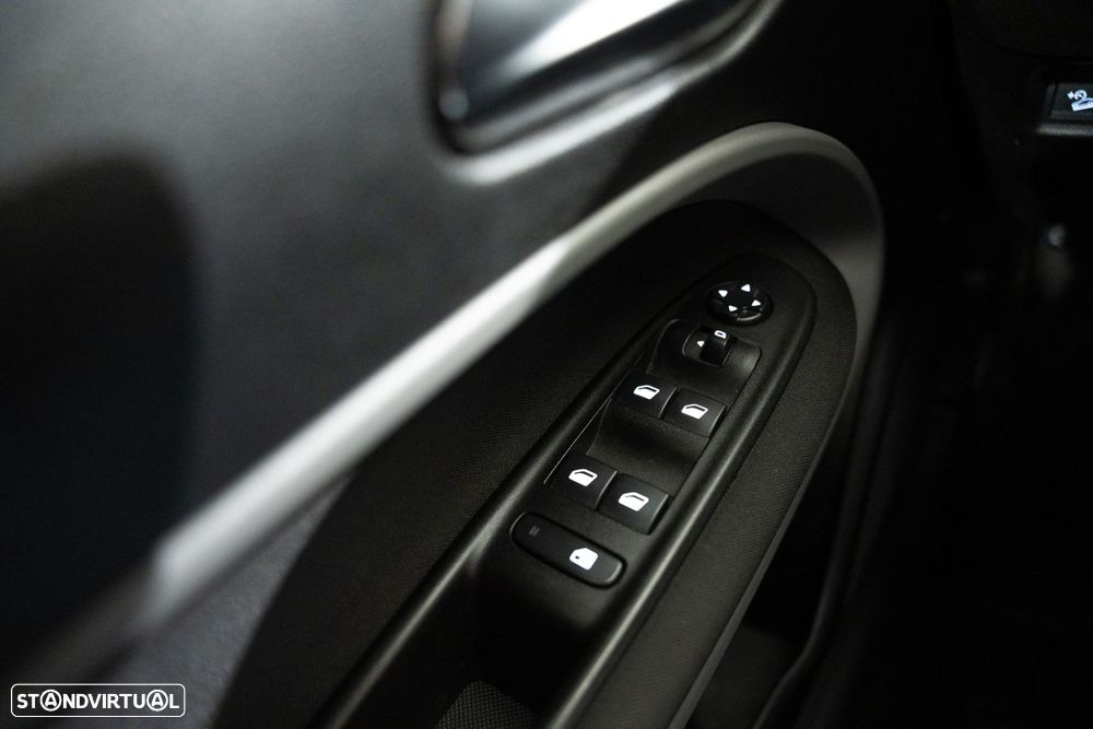 Jeep Avenger 54 kWh Longitude - 20