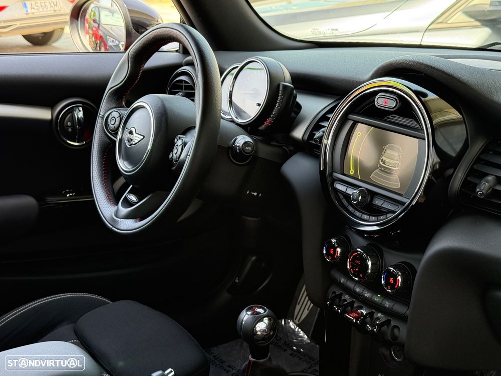 MINI 3 Portas Cooper D - 27