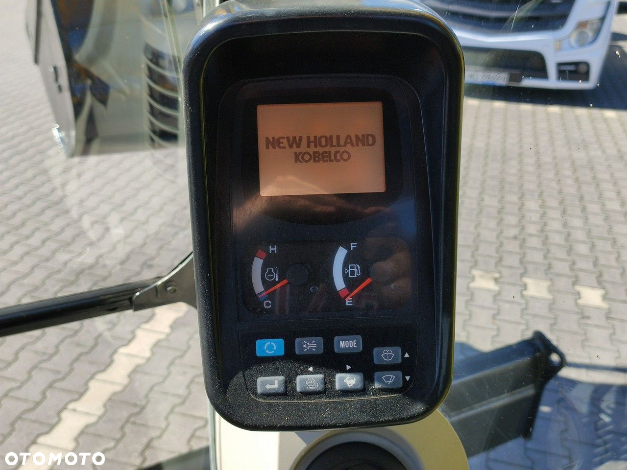 New Holland E90B SR -2 Gąsienicowa 10ton - 19