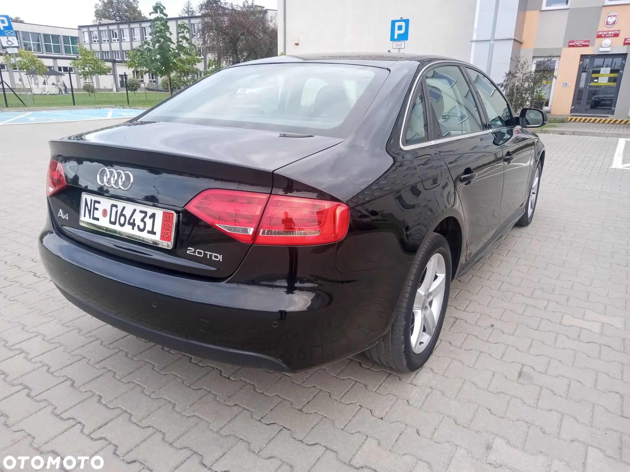 Audi A4 2.0 TDI DPF Ambition - 6