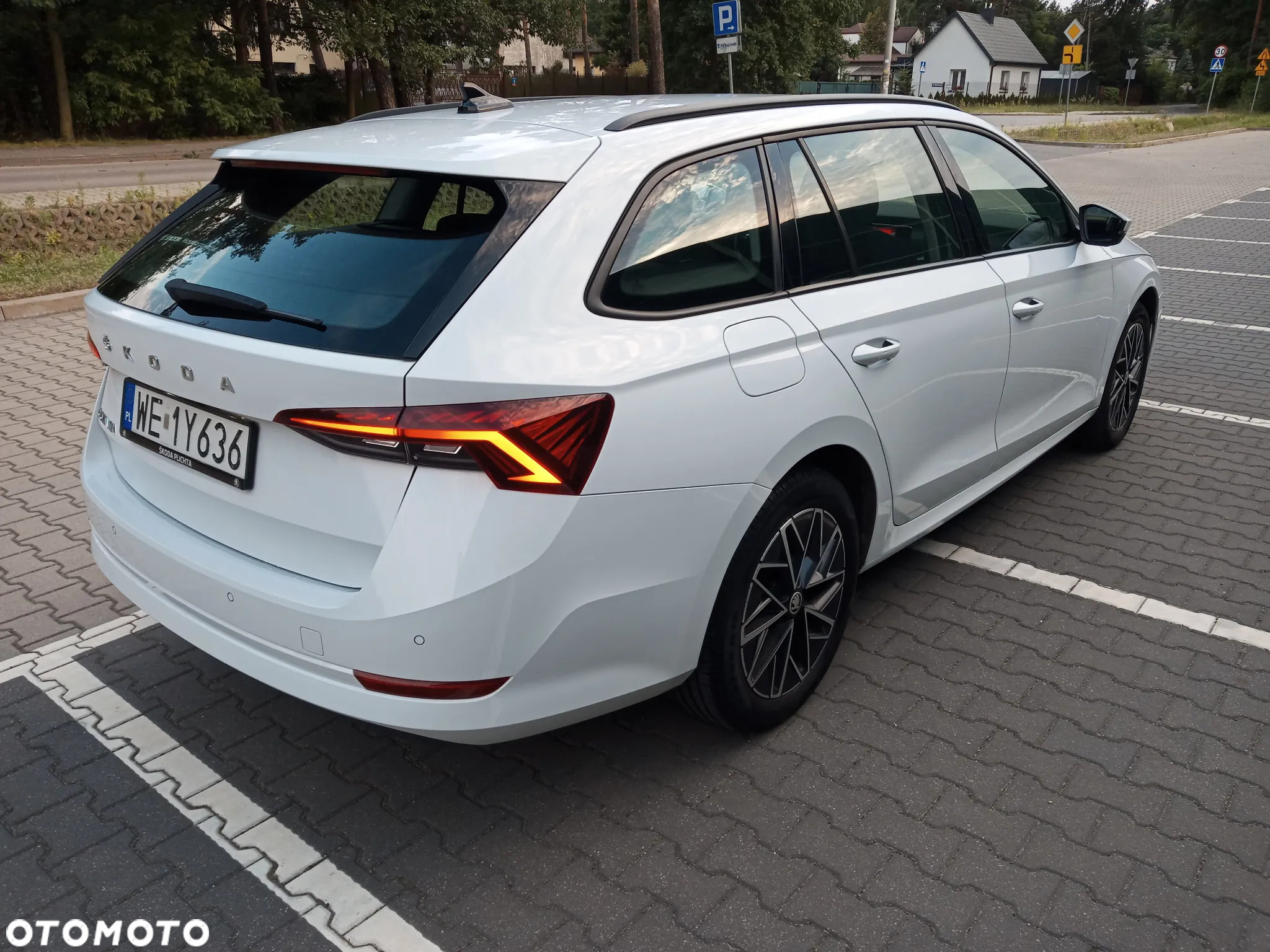Skoda Octavia 1.5 TSI ACT Ambition - 6