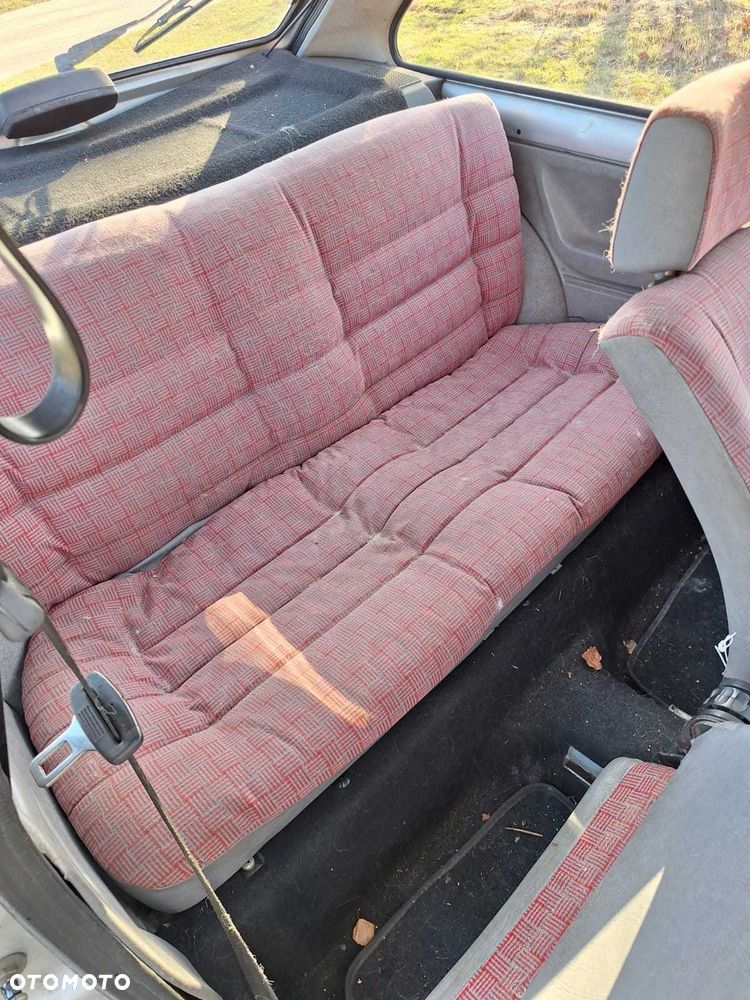 Volkswagen Polo - 7