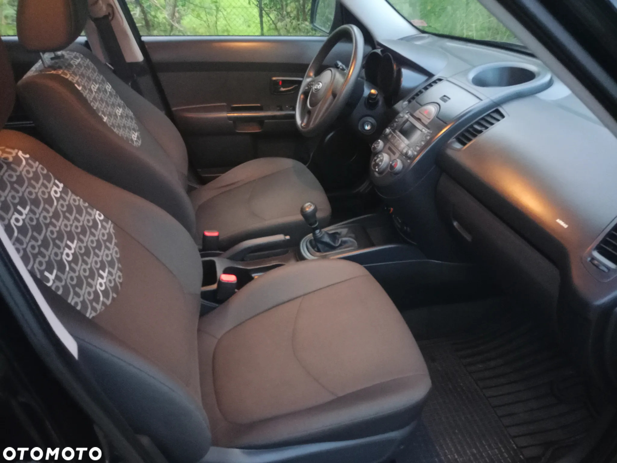 Kia Soul 1.6 L - 17