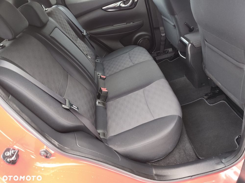 Nissan Qashqai 1.6 DIG-T 360 - 19