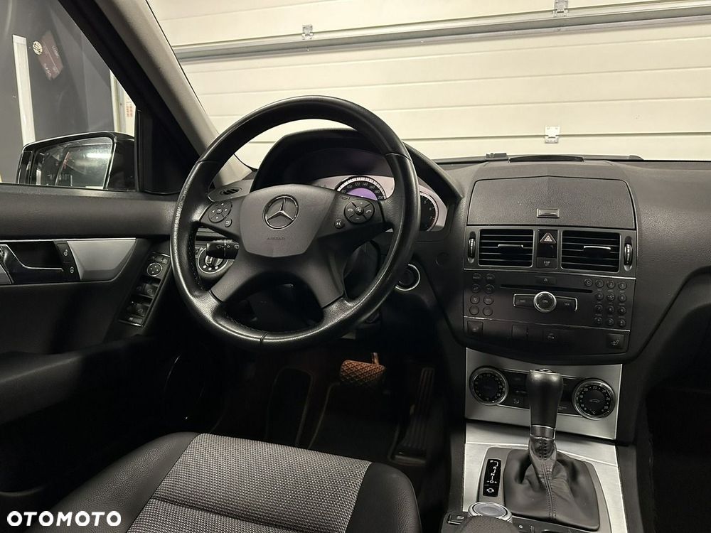 Mercedes-Benz Klasa C 200 7G-TRONIC Avantgarde Edition - 9