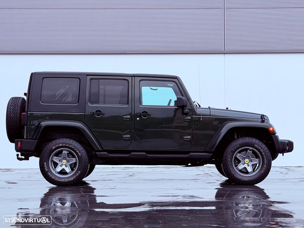 Jeep Wrangler Unlimited 2.8 CRD ATX Sahara Limited - 4