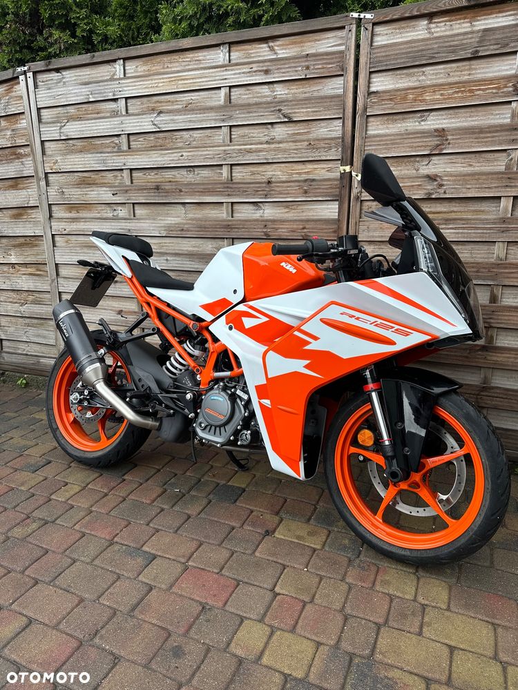 KTM RC 125 - 6