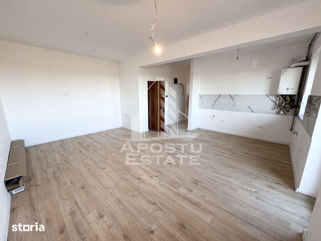 Apartamente cu 3 camere disponibile imediat, gradina de 103 mp — fotografia 2