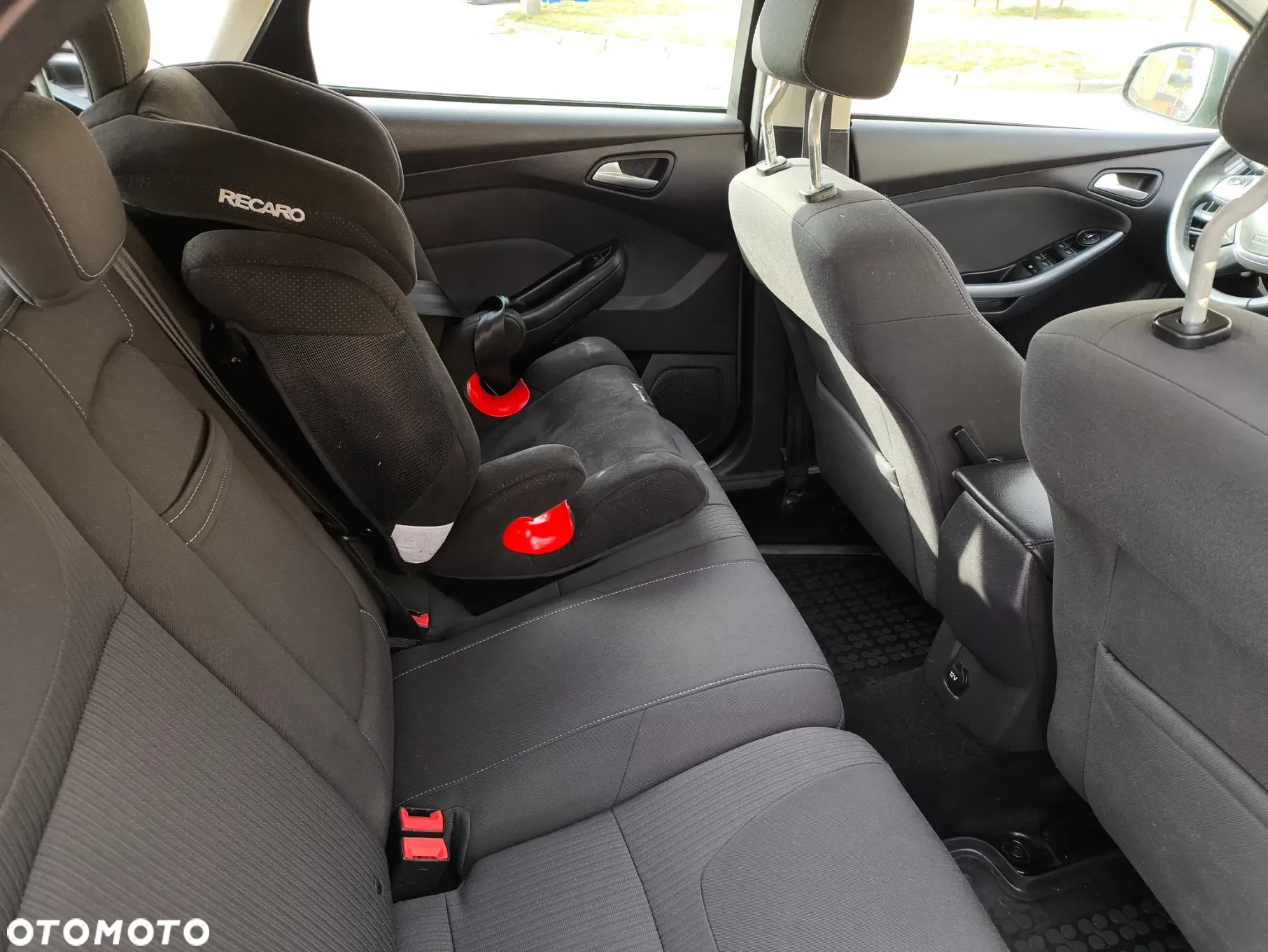 Ford Focus 1.6 EcoBoost Titanium - 13
