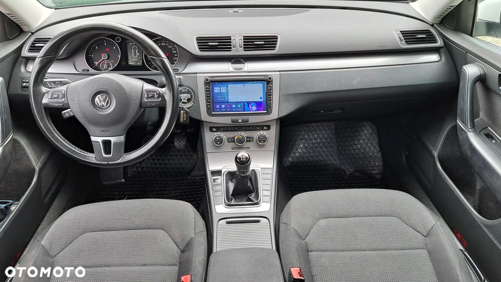 Volkswagen Passat 2.0 TDI BlueMotion Technology Exclusive - 26