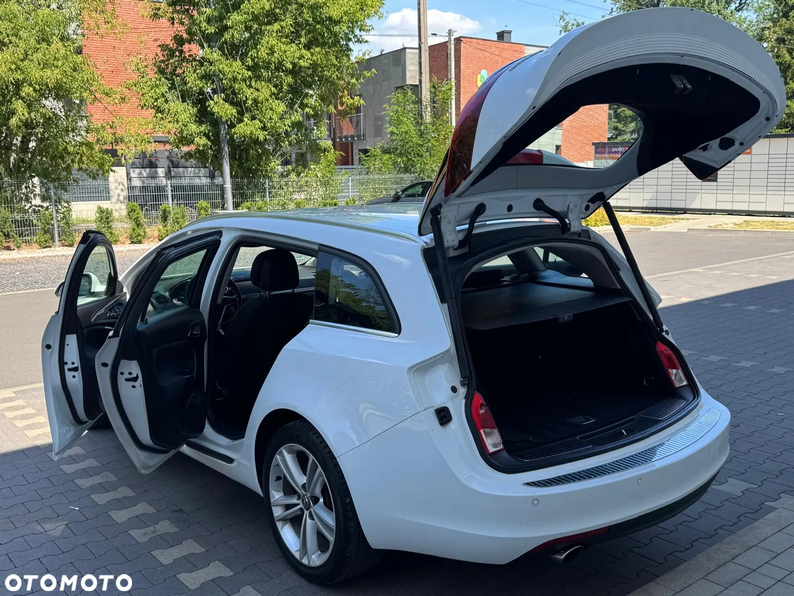 Opel Insignia 2.0 CDTI S&S - 13