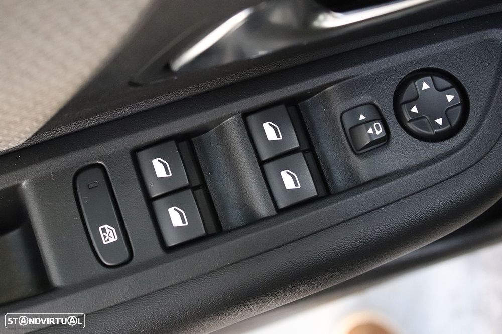 Citroën C4 1.2 PureTech Feel Pack - 19