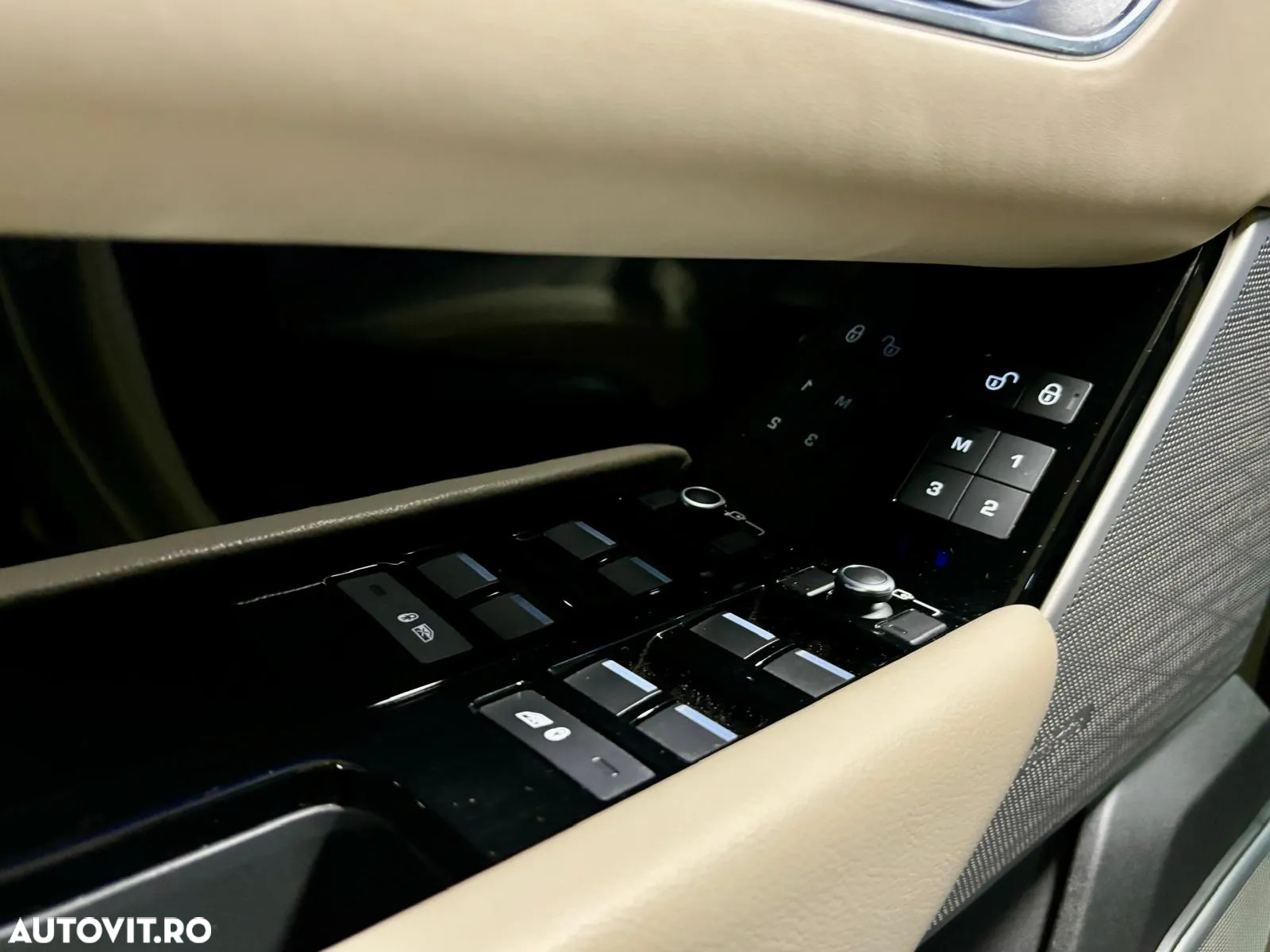 Land Rover Range Rover Velar 2.0 HSE - 11