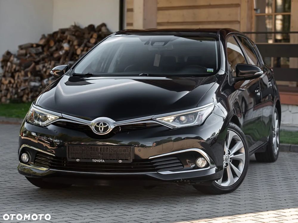 Toyota Auris 1.6 D-4D Design Edition - 5