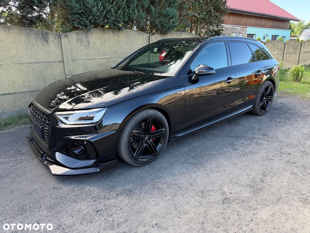 Audi A4 Avant - 1