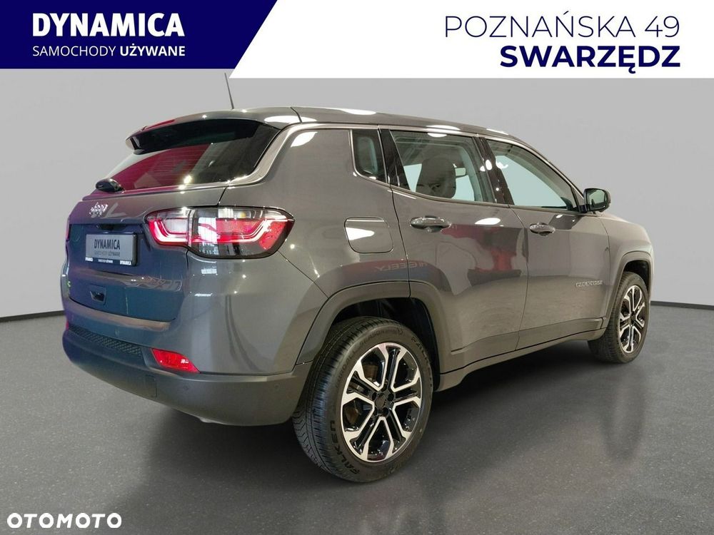 Jeep Compass - 8
