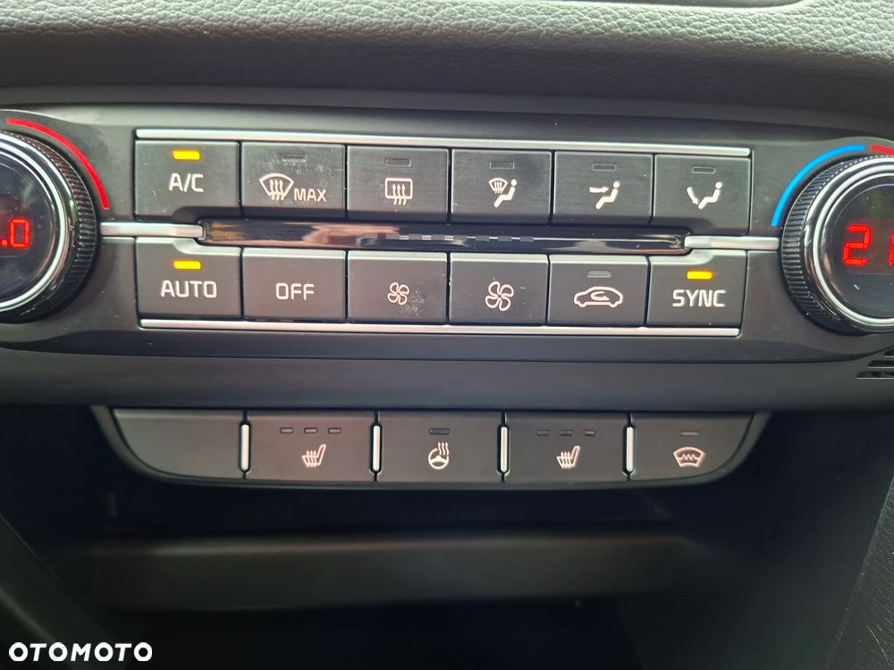 Kia Ceed 1.5 T-GDI L - 8