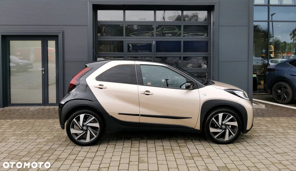Toyota Aygo X 1.0 VVT-i Executive - 2