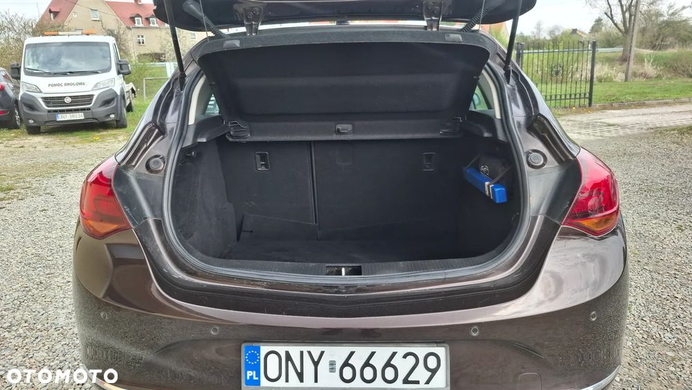 Opel Astra 1.4 T Cosmo S&S - 8