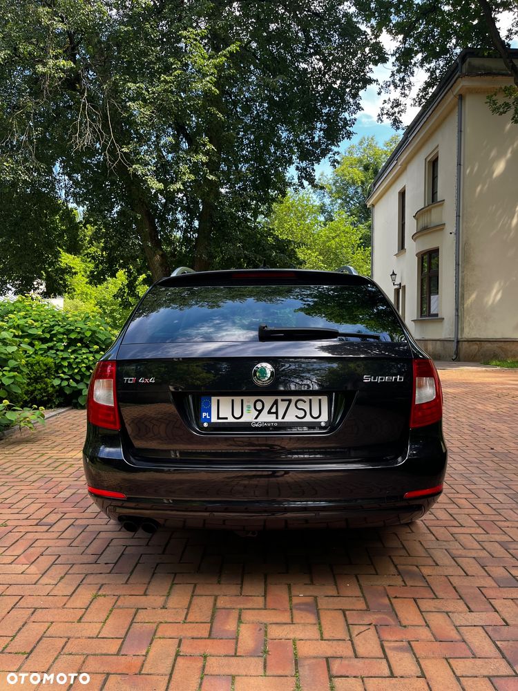 Skoda Superb 2.0 TDI 4x4 Elegance DSG - 5