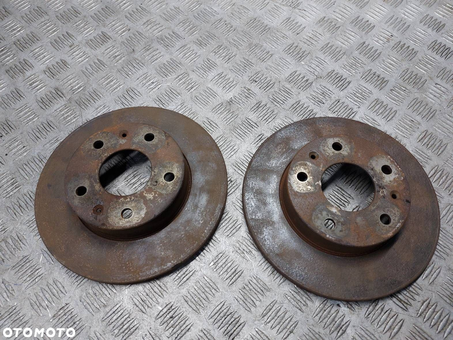 TARCZE HAMULCOWE PRZÓD KLOCKI ZACISKI LAND ROVER FREELANDER I 1.8 16V - 2