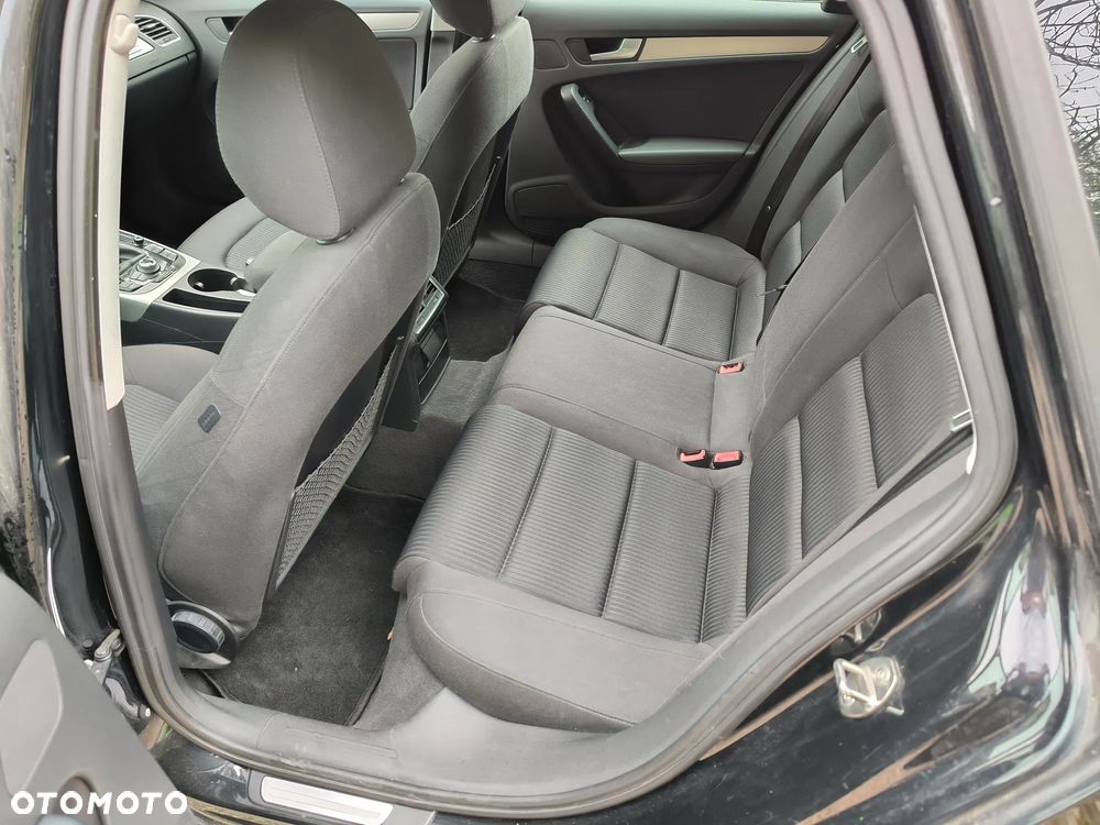 Audi A4 Avant 1.8 TFSI quattro Attraction - 7