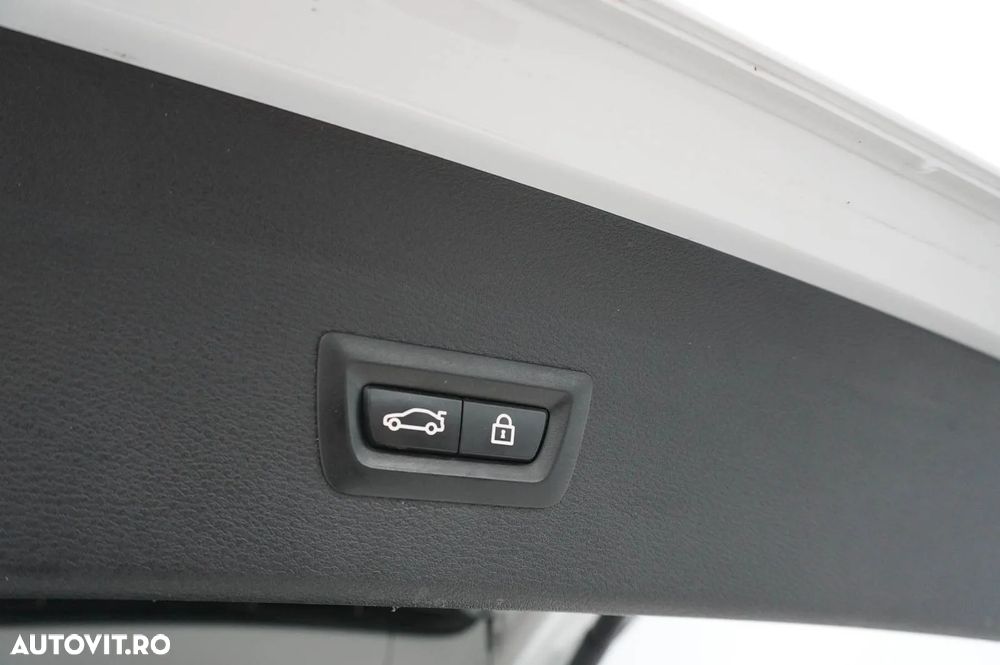 BMW X1 sDrive18d Aut. - 36