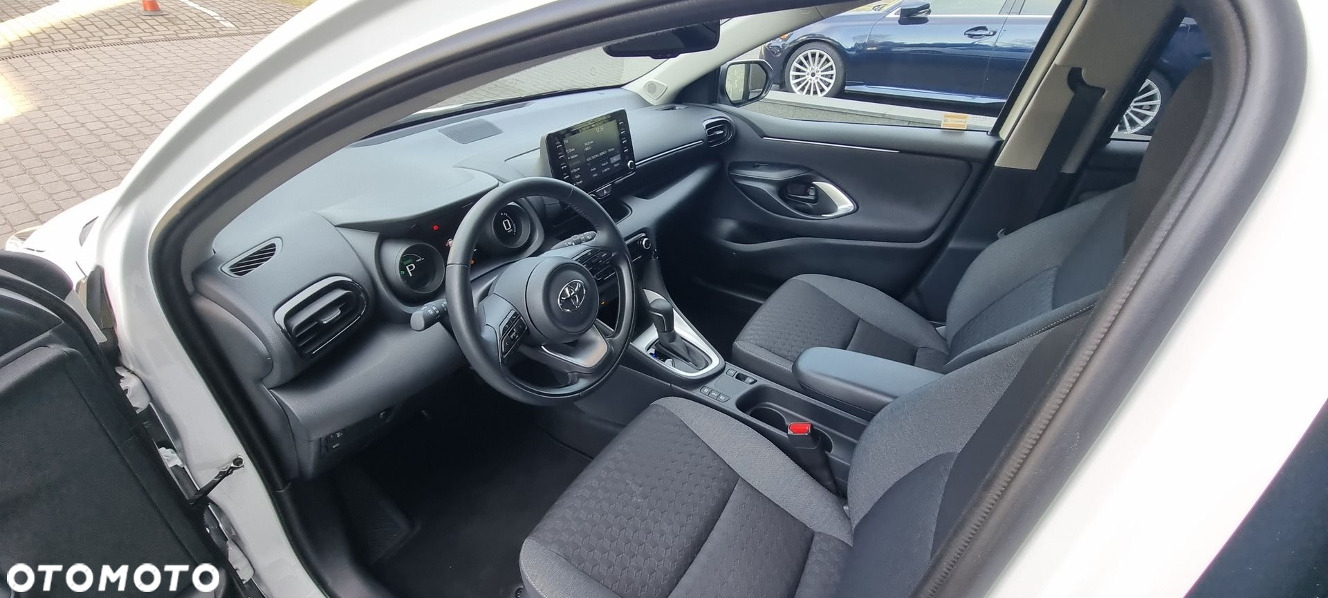 Toyota Yaris - 6