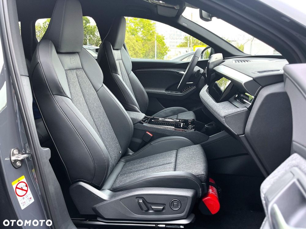 Audi Q6 e-tron - 24